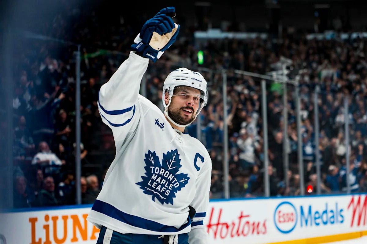 Auston Matthews Reaffirms Commitment to Maple Leafs Amid Team Overhaul