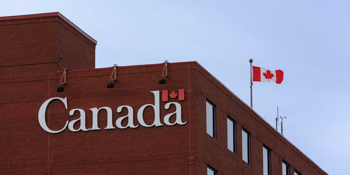 CSIS Hiring for High-Paying Jobs Across Canada, Salaries Up to $137K
