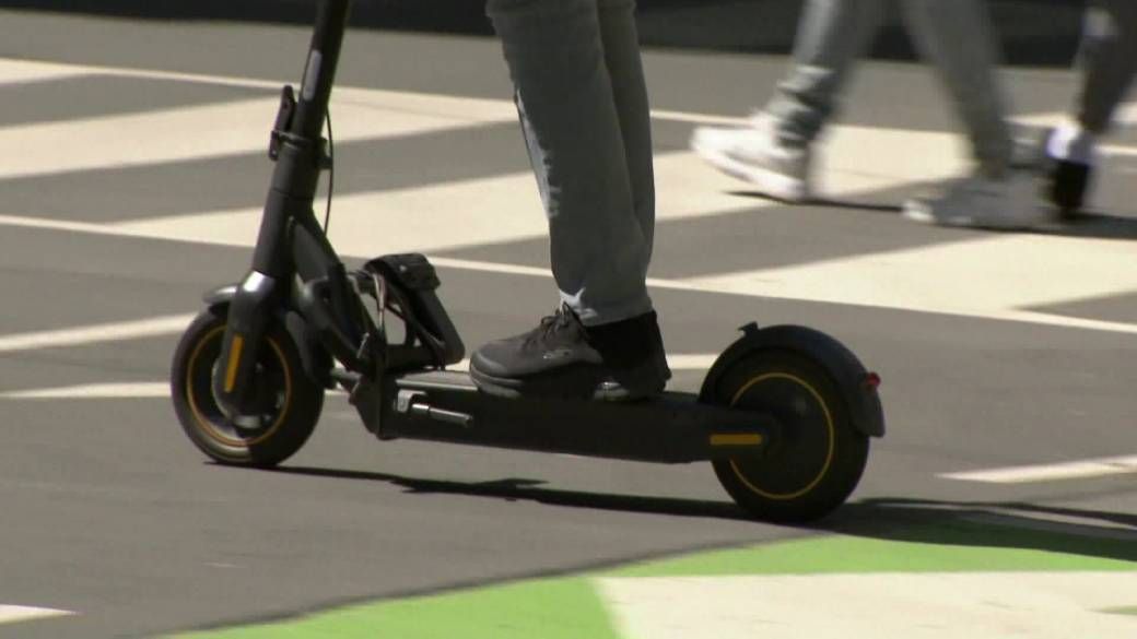 E-scooter hospitalizations surge 40% in Canada, with young teen boys most at risk
