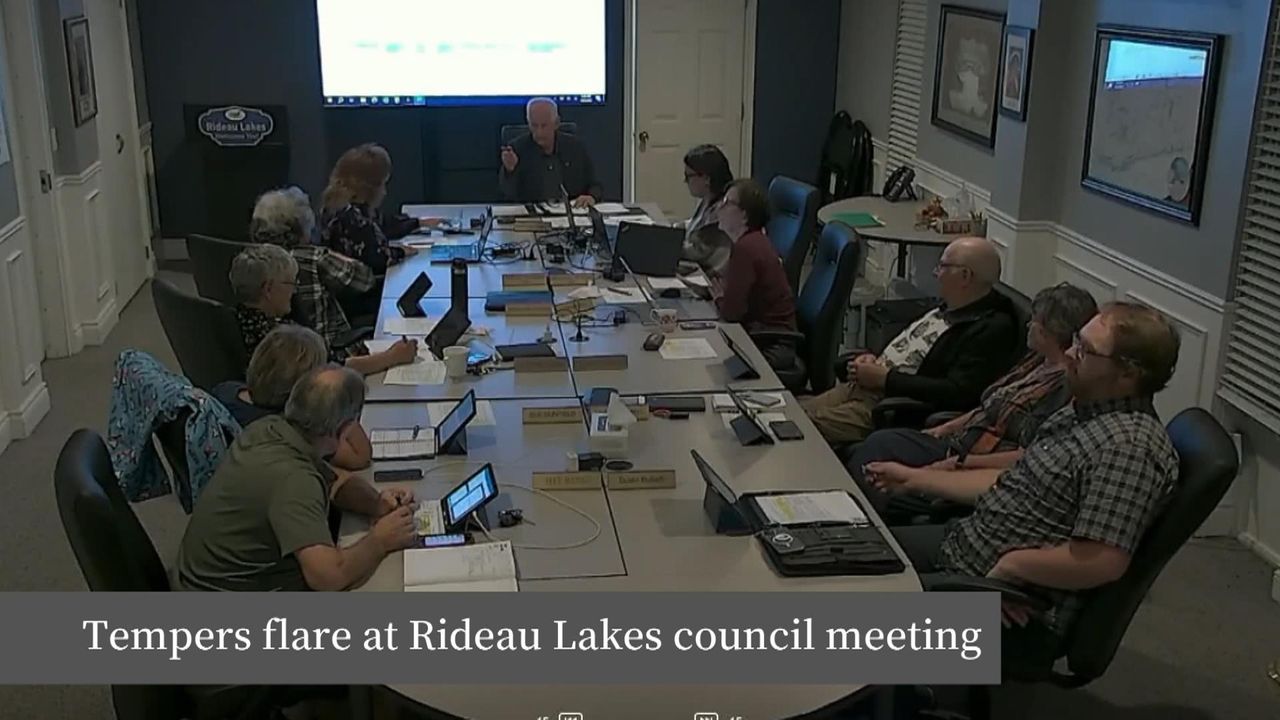 Rideau Lakes council approves pilot program for van lifers at canal lock stations