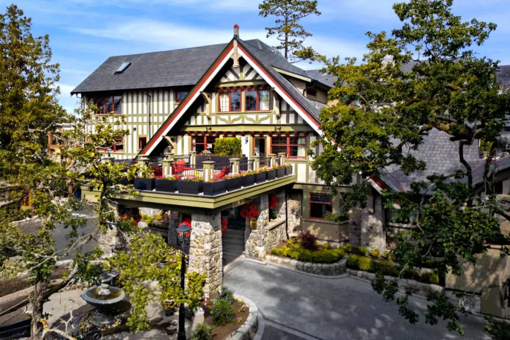 Rosemead House hotel in Esquimalt completes $25 million maximalist refresh