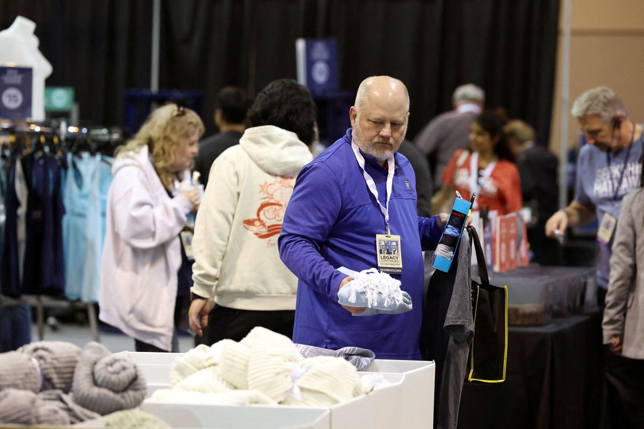 Texas investigates Hanes, Fruit of the Loom over chemicals in kids' underwear