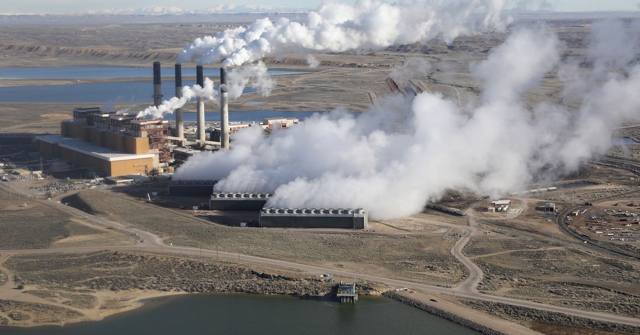 U.S. scraps emissions limits on coal and gas plants at G20 energy summit, sparking legal threats and environmental outcry
