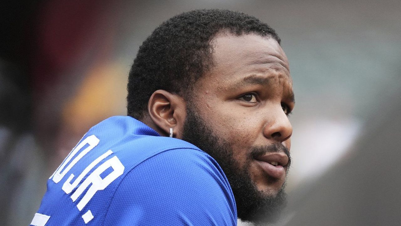 Vladimir Guerrero Jr. defends contract comments amid disappointing Blue Jays season