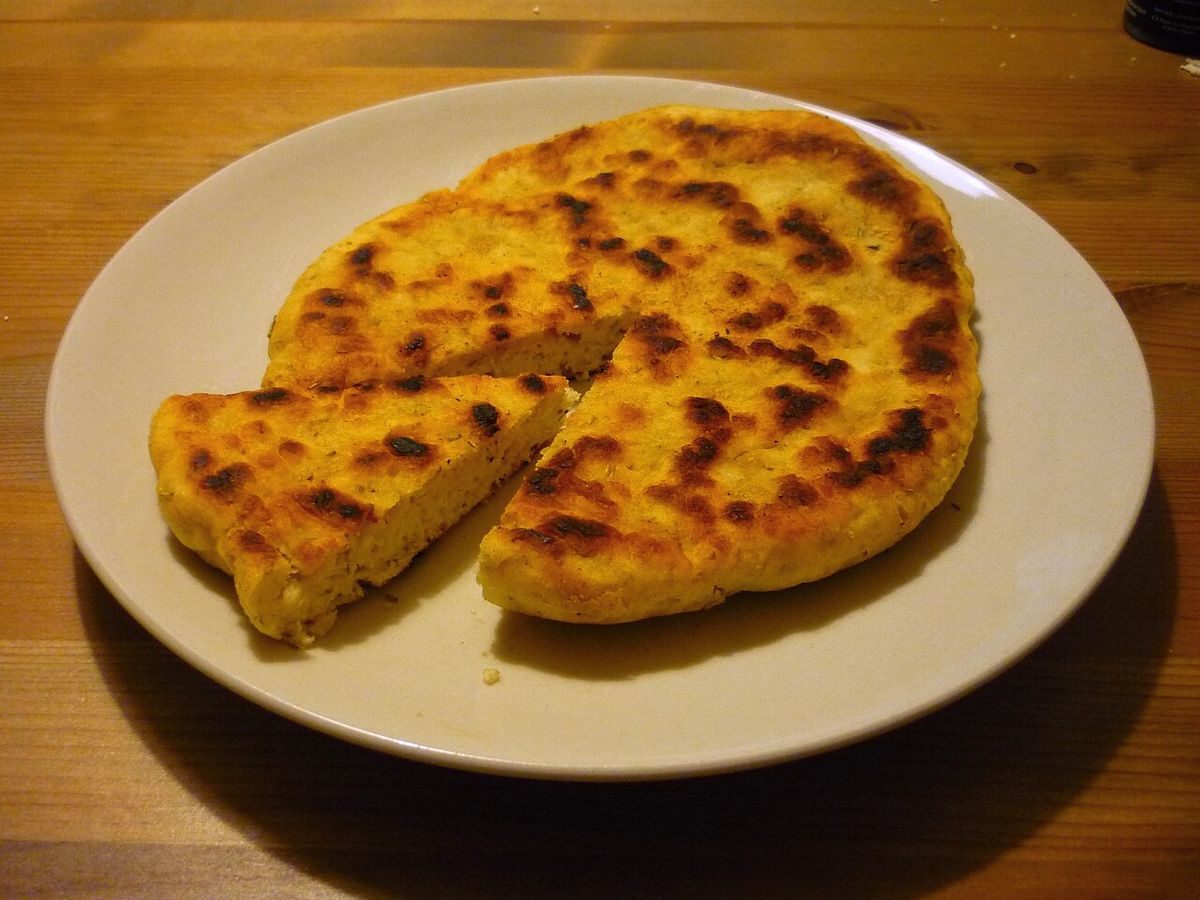 Freshly baked bannock bread