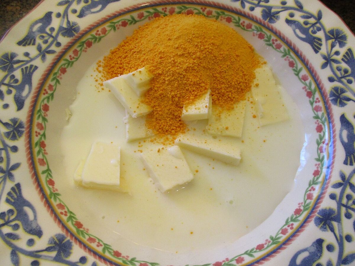 4 T butter, 1/4 c milk Satchet chee powder