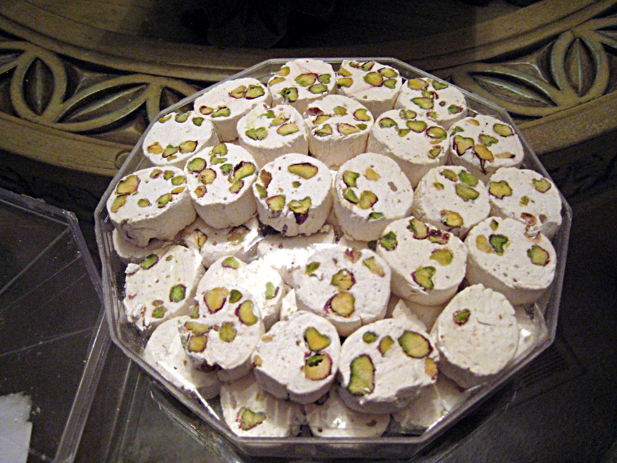 Gaz Candy: A Persian/Iranian Sweet
