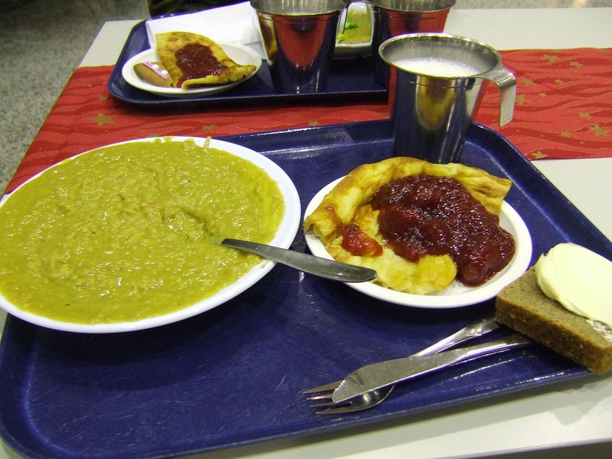 Pea soup