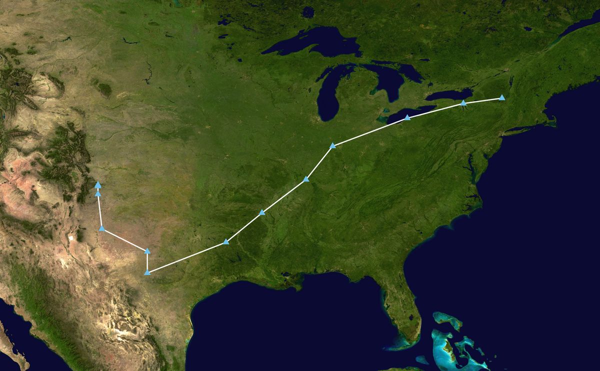 Track map of 2011 Groundhog Day blizzard of the 2010–11 North American winter. The points show the location of the storm at 6-hour intervals
