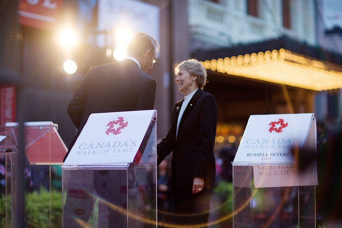 Roberta Bondar receives her star on Canada's Walk of Fame, 2011.