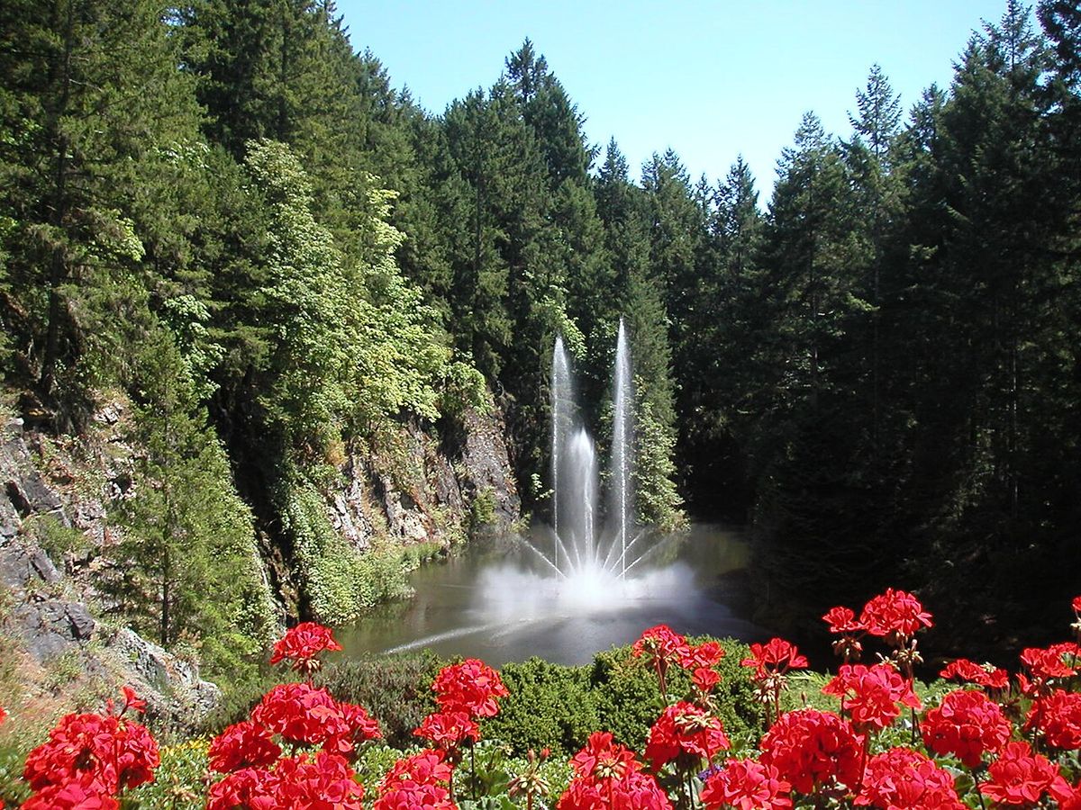 First fountain in the garden "Butchart gardens", Vancouver Island, British Columbia, Canada