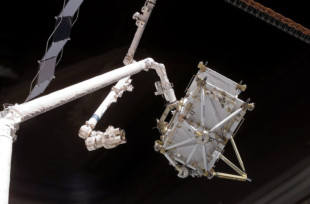 STS-116 Shuttle Mission Imagery S116-E-05765 (11 Dec. 2006) --- The International Space Station's Canadarm2 moves toward the station's new P