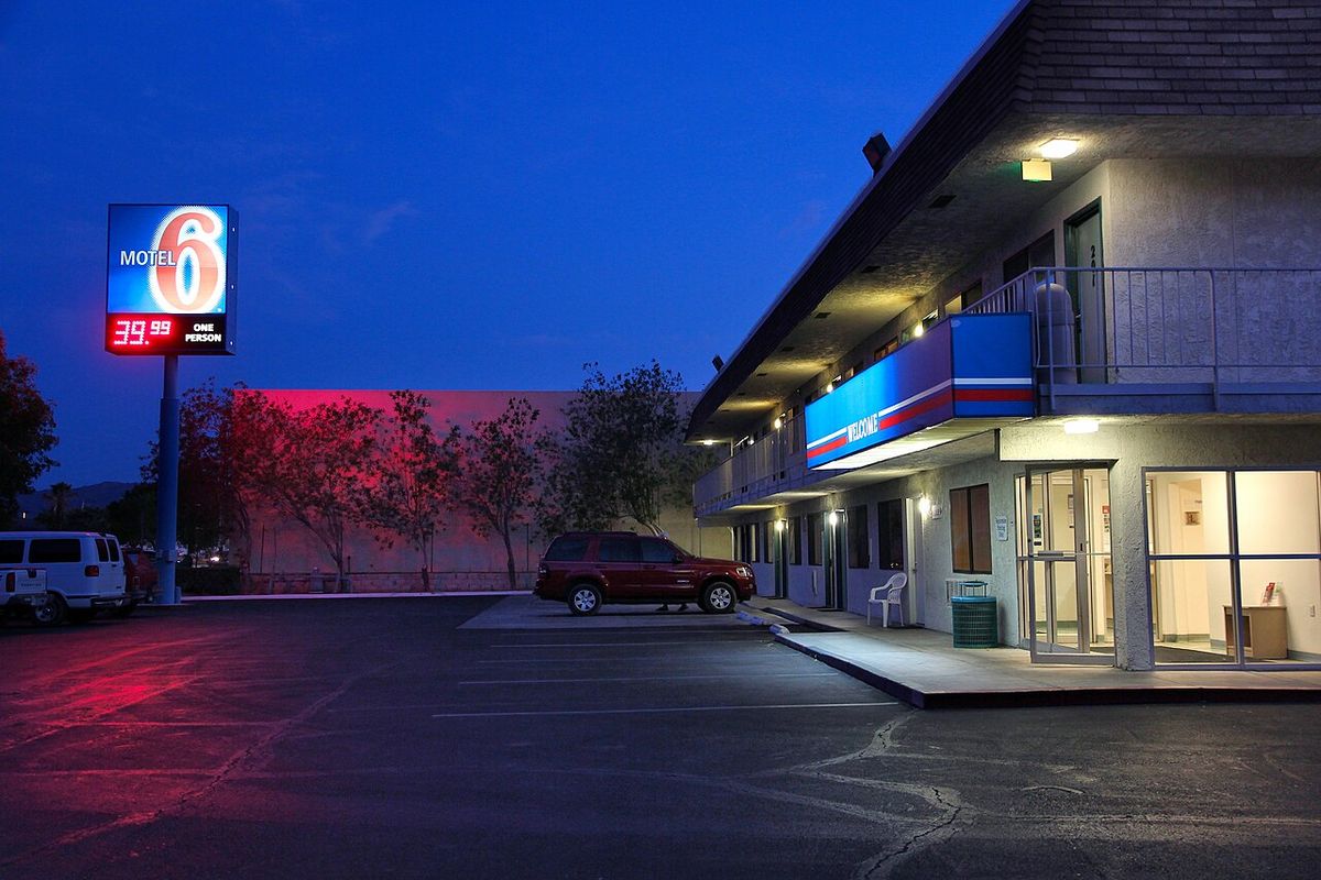 Motel 6