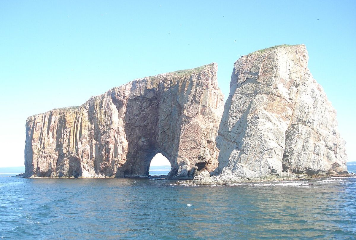 photo of a the "Rocher Percé" in Canada (Gaspésie)